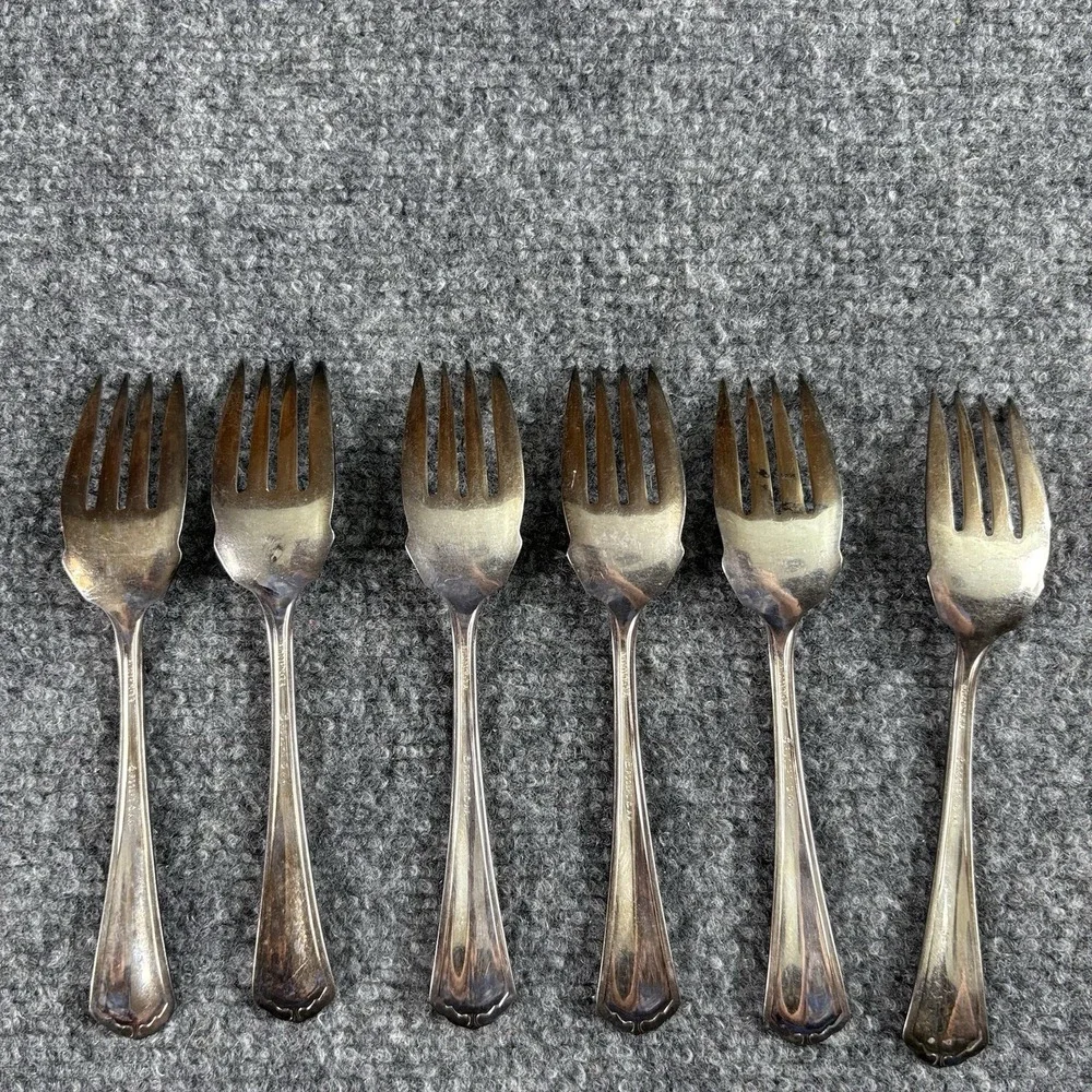 VTG 12 Rogers AA Puritan 1912 Individual Salad Forks Silverplate Pat Sept 3 1912
